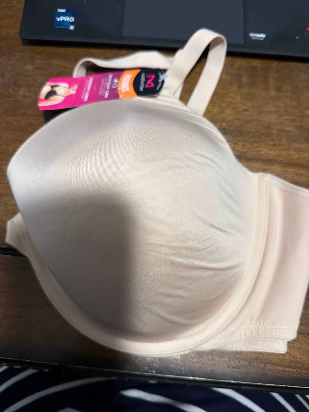 Maidenform 42D Butterscotch opening in the front Racerback